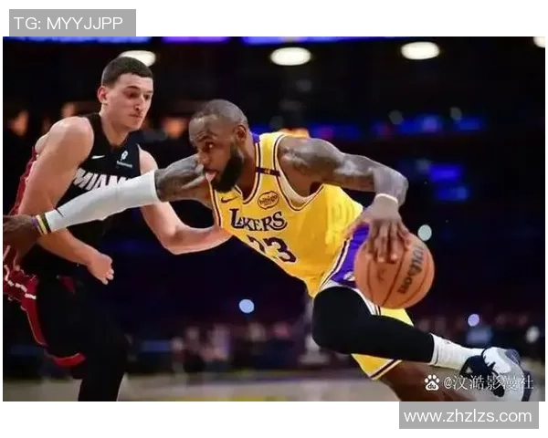 2019年NBA常规赛湖人与快船的激烈对决回顾与精彩瞬间分析